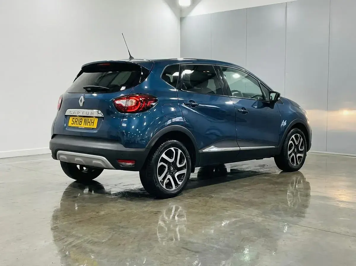 Used Renault Captur Dynamique 2018 Blue SUV