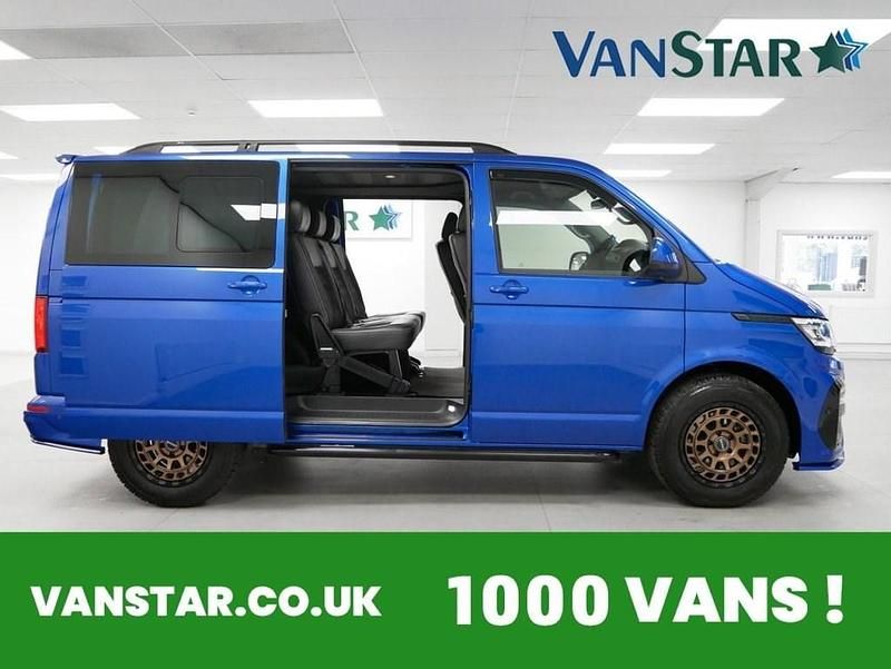 Used VW Transporter Highline 204 HP (150 kW) 2022 Blue Van