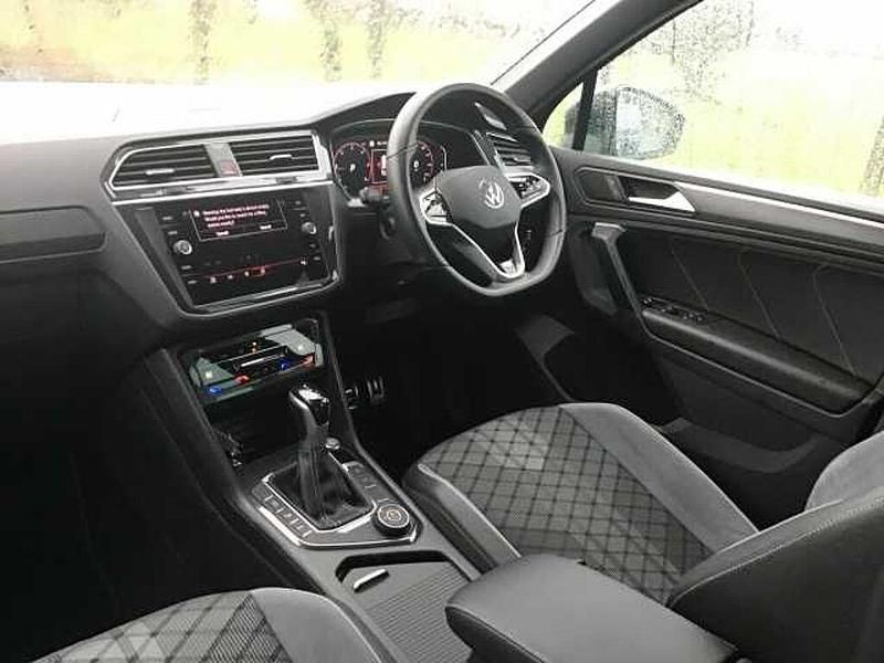 Begagnad VW Tiguan 150 HK (110 kW) 2023 SUV