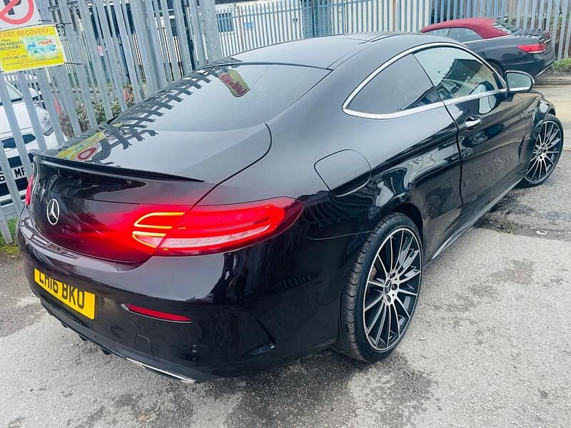 Usado Mercedes C300 AMG Line Premium Plus 2016 Negro Coupe