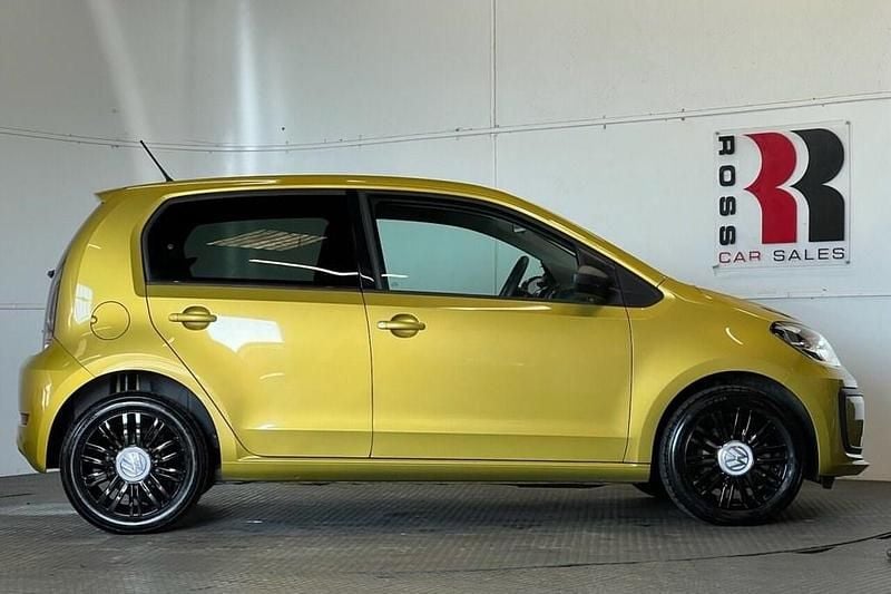 Used VW up! move up! 60 HP (44 kW) 2017 Yellow Hatchback