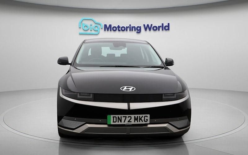 Used Hyundai Ioniq Premium 125 kW (170 HP) 2024 Hatchback