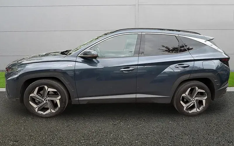 Usado Hyundai Tucson Ultimate 180 HP (132 kW) 2023 Azul SUV