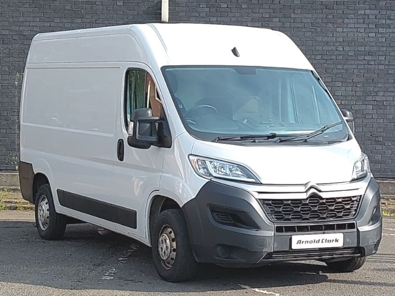 White Used 2022 Citroën Relay Van | £11,498 (Super price) - Image 1/4