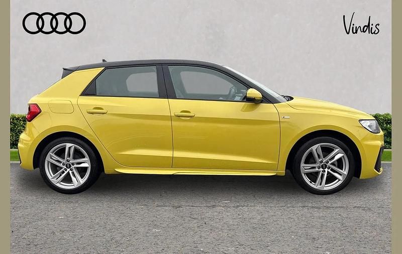 Used Audi A1 S-Line 94 HP (69 kW) 2022 Yellow SUV