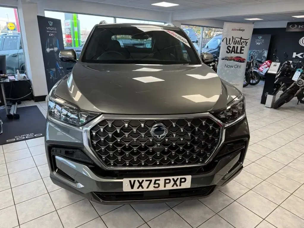 New KGM Rexton 202 HP (148 kW) 2025 Elemental grey metallic SUV