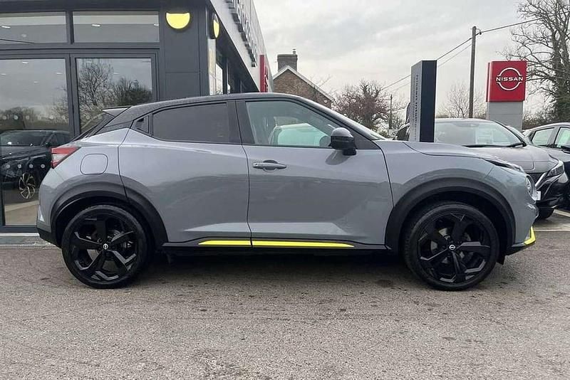 Używany Nissan Kiiro 112 KM (82 kW) 2022 Szary SUV