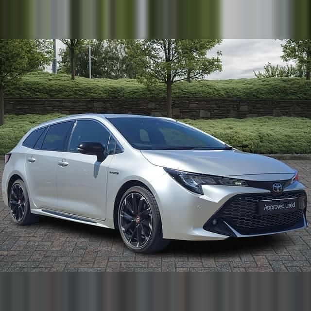 Silver Used 2022 Toyota Corolla Sport Estate | £22,485 (Good price) - Image 1/4