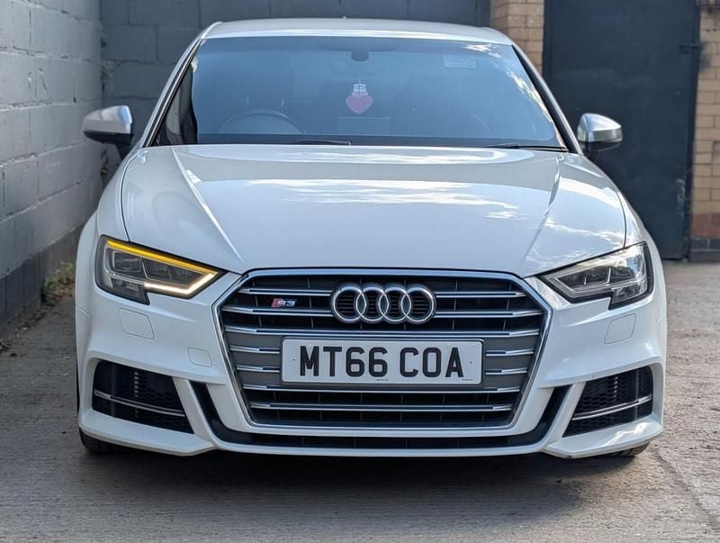 Begagnad Audi S3 Sportback 2016 Vit Halvkombi