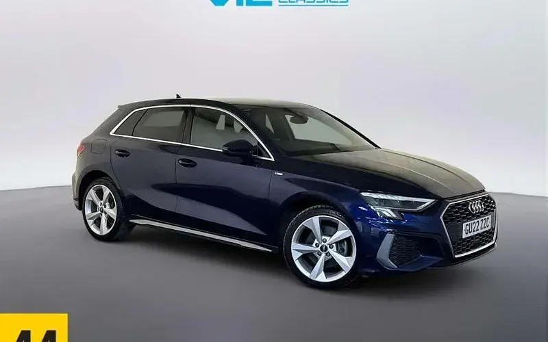 Used Audi A3 Sportback e-tron S-Line 204 HP (150 kW) 2025 Hatchback