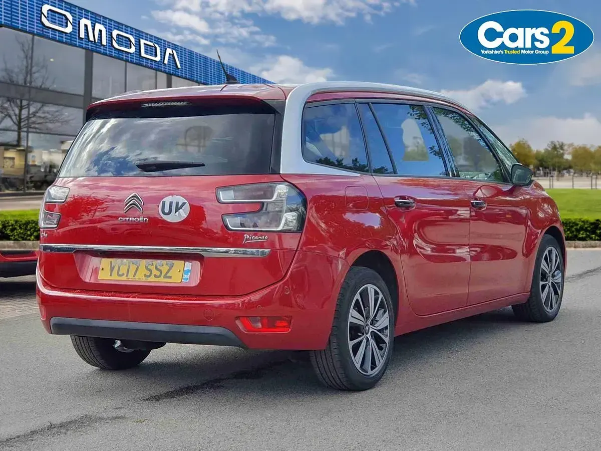 Used Citroën Grand C4 Picasso Flair 117 HP (86 kW) 2017 Red MPV