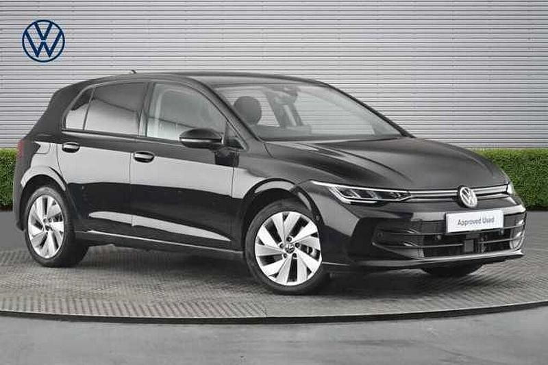 Used VW Golf VIII 204 HP (150 kW) 2025