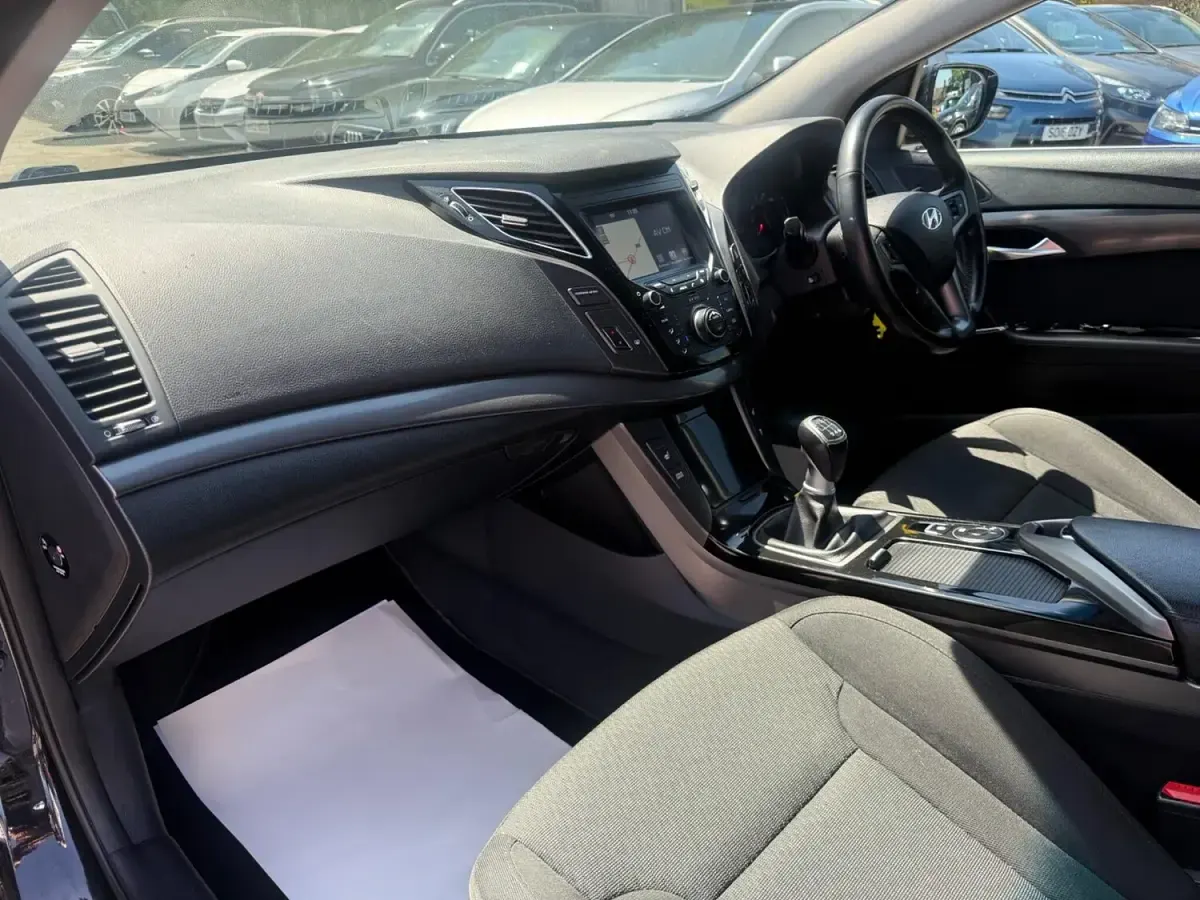 Used Hyundai i40 SE 2017 Black Sedan