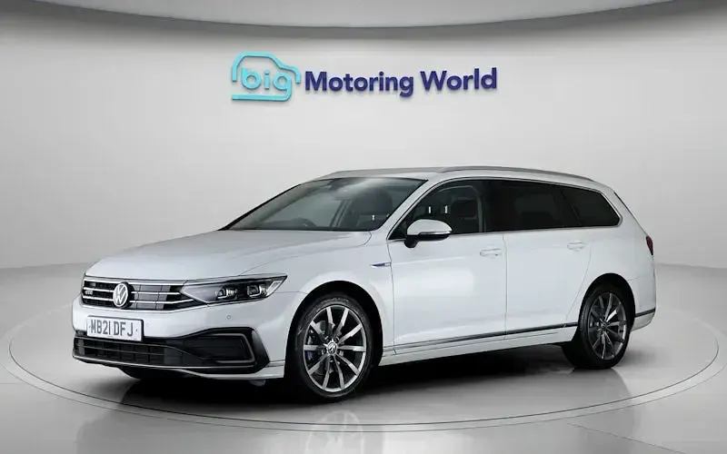 Used VW Passat Advance 218 HP (160 kW) 2023 Estate