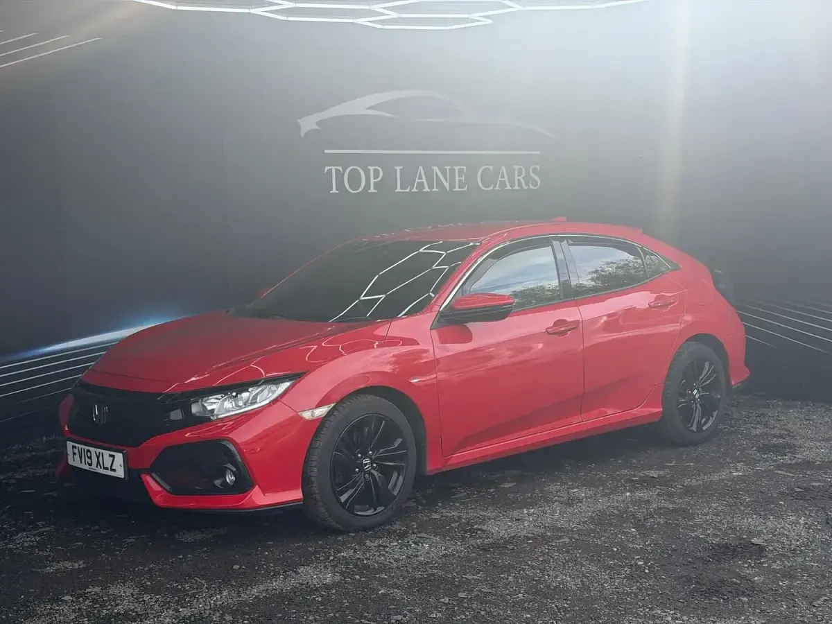 Used Honda Civic SR 120 HP (88 kW) 2019 Red Hatchback
