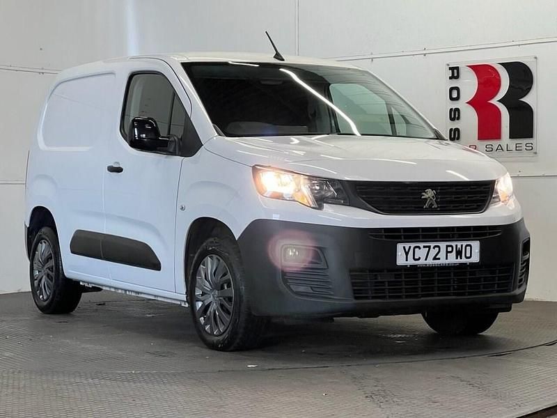 White Used 2022 Peugeot Partner Van | £7,295 (Good price) - Image 1/4