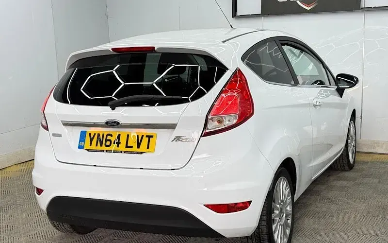 Used Ford Fiesta Titanium 101 HP (74 kW) 2017 Hatchback