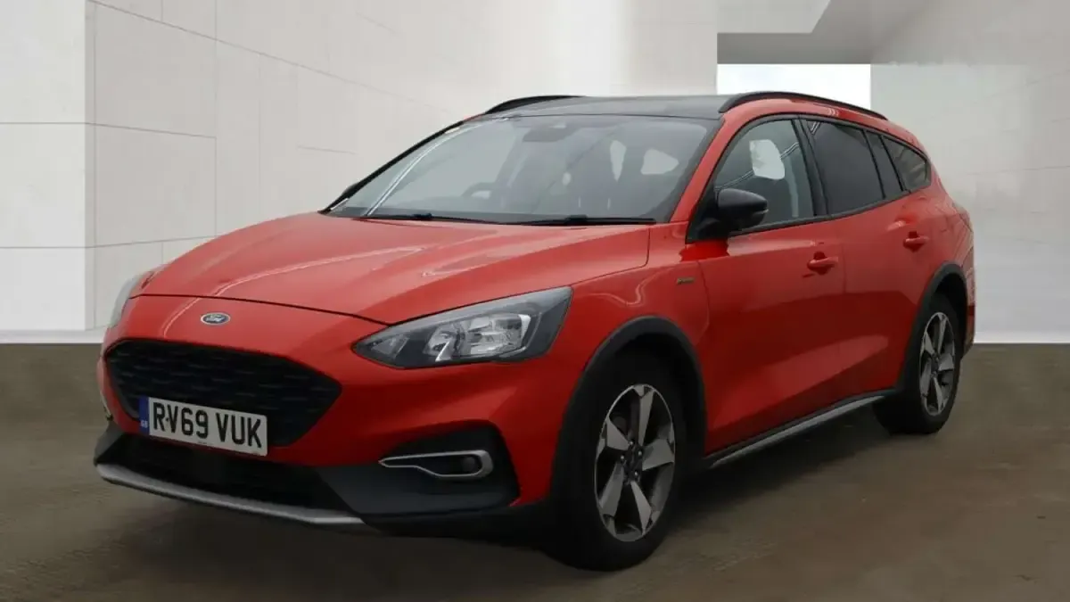 Used Ford Focus Active 2020 Red Estate