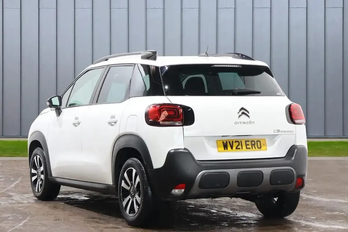 Used Citroën C3 Aircross PureTech 128 HP (94 kW) 2021 White SUV