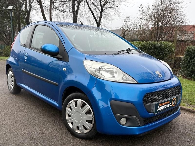 Blue Used 2014 Peugeot 107 Active Hatchback | £3,295 (Fair price) - Image 1/4