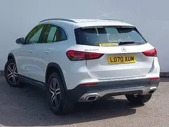Used Mercedes GLA200 163 HP (119 kW) 2021 White SUV