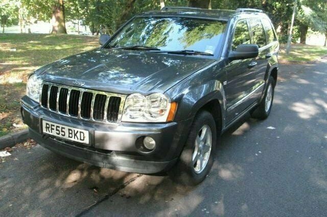Used 2005 Jeep Grand Cherokee SUV | £6,990 (Expensive) - Image 1/4
