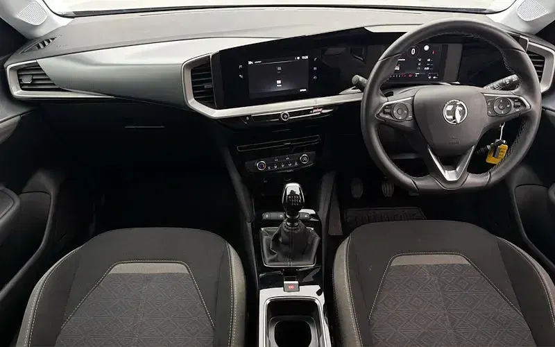 Used Vauxhall Mokka Design Edition 136 HP (100 kW) 2023 Grey SUV