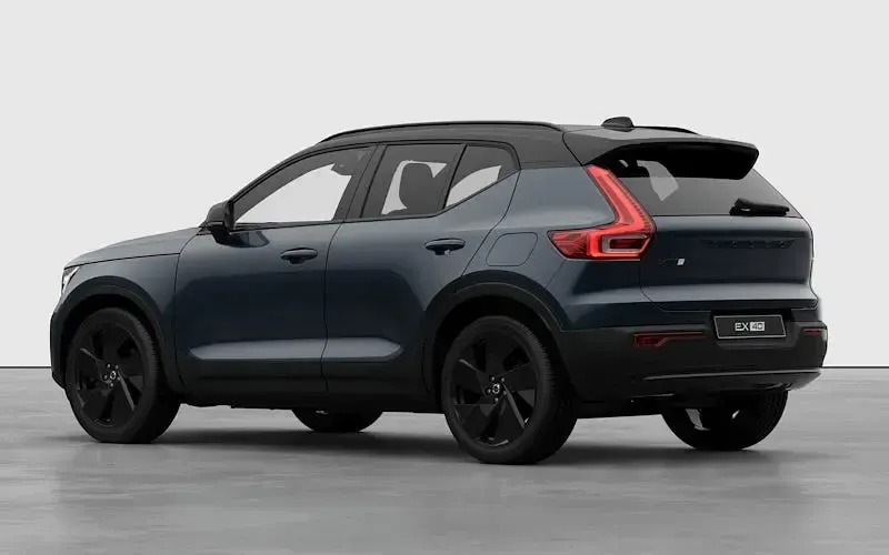 New Volvo EX40 Plus 185 kW (252 HP) 2026 SUV