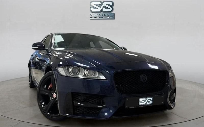Used Jaguar XF R-Sport 179 HP (131 kW) 2020 Sedan