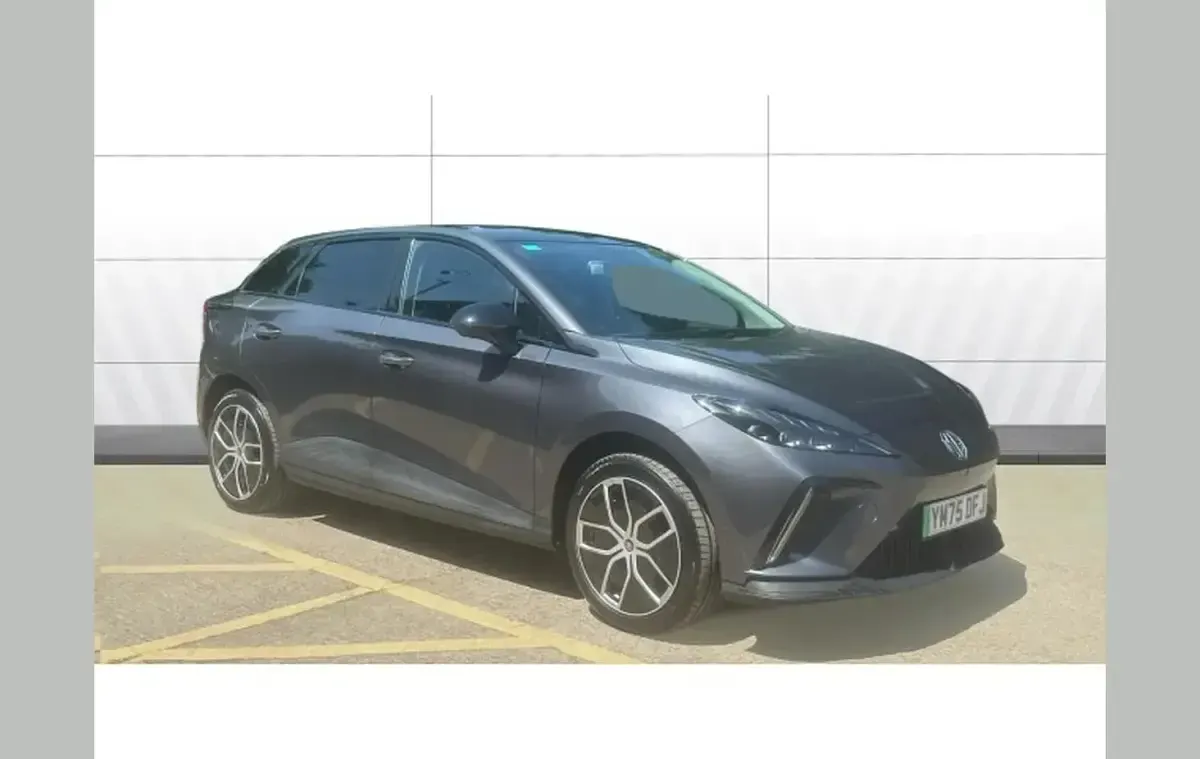 Used MG MG4 EV Trophy 180 kW (245 HP) 2025 Hatchback