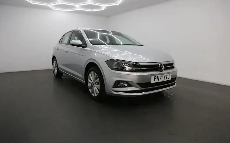 Used VW Polo SEL 110 HP (80 kW) 2021 Hatchback