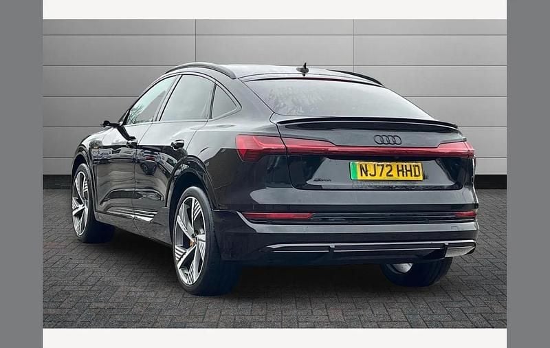 Used Audi e-tron Sportback Advanced 300 kW (408 HP) 2022 Black SUV