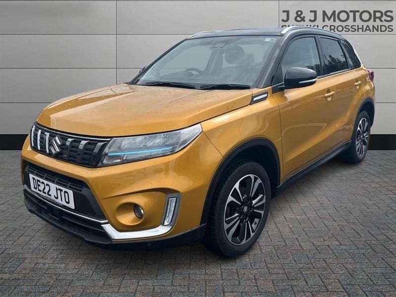 Używany Suzuki Vitara SZ5 129 KM (94 kW) 2022 Żółty SUV