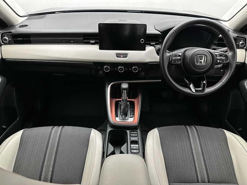 Used Honda HR-V Advance 131 HP (96 kW) 2023 Midnight blue beam SUV