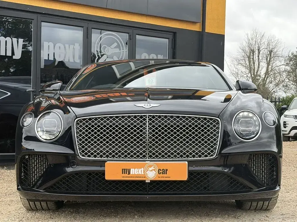 Used Bentley Continental 635 HP (467 kW) 2018 Black Coupe