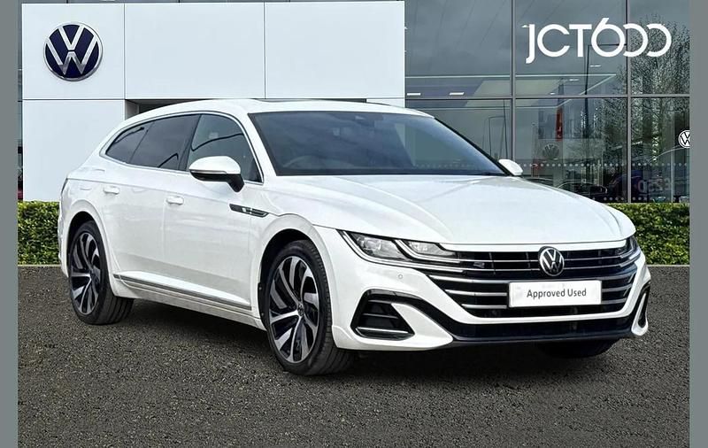 Usado VW Arteon R-line 218 HP (160 kW) 2022 Branco Carrinha