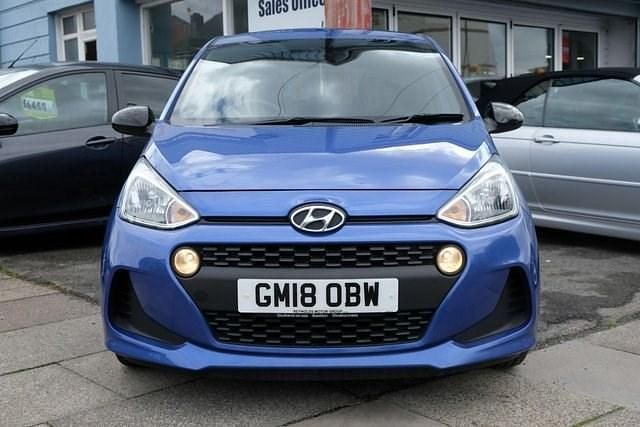 Used Hyundai i10 GO! 65 HP (47 kW) 2018 Blue Hatchback