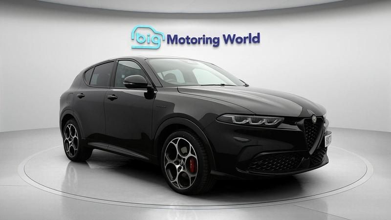 Black Used 2023 Alfa Romeo Tonale Veloce SUV | £21,400 (Fair price) - Image 1/4