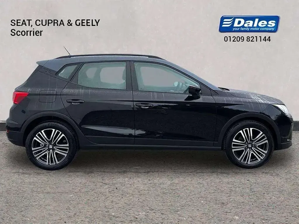 Used Seat Arona SE Technology 94 HP (69 kW) 2023 Black SUV