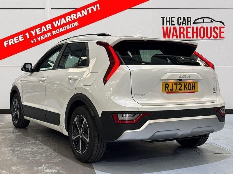 Used Kia Niro 139 HP (102 kW) 2022 White SUV
