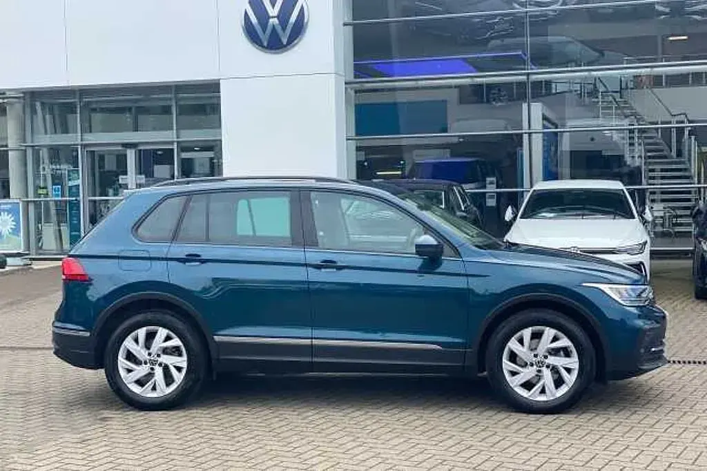 Used VW Tiguan 150 HP (110 kW) 2023 SUV