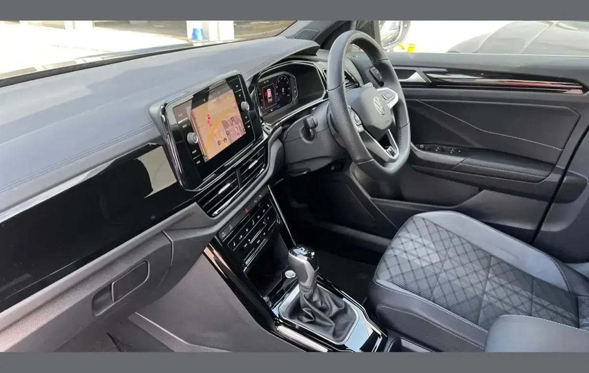 New VW T-Roc R-line 147 HP (108 kW) 2026 Grey SUV
