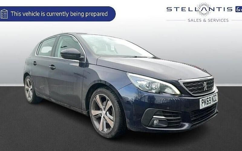 Used 2020 Peugeot 308 Allure Hatchback | £7,786 (Fair price) - Image 1/1