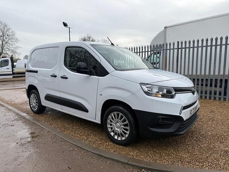 Used Toyota Proace H1 2022 White MPV