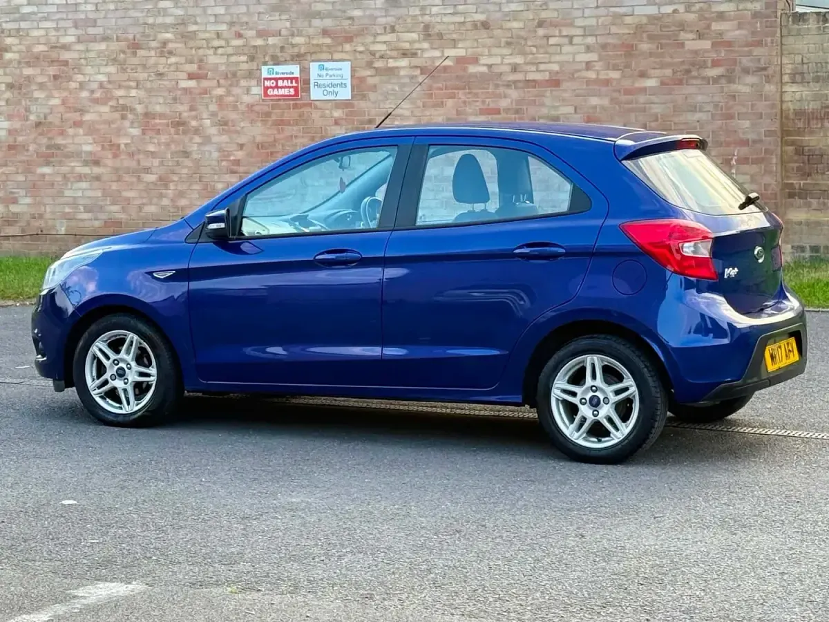 Used Ford Ka Plus Zetec 2017 Blue Hatchback