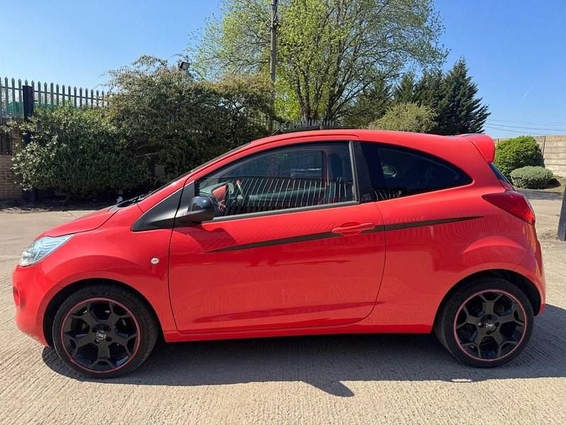 Używany Ford Ka 69 KM (50 kW) 2013 Czerwony Hatchback