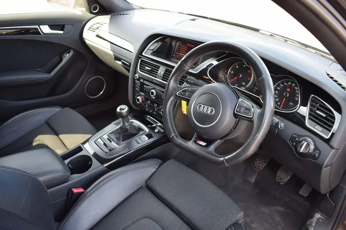 Used Audi A4 Black Edition 143 HP (105 kW) 2013 Grey Estate