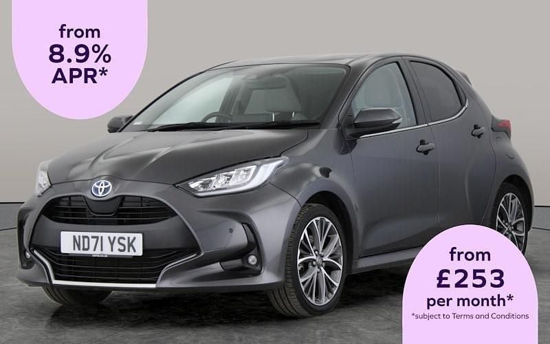 Used 2025 Toyota Yaris Hybrid Hatchback | £17,086 (Super price) - Image 1/2