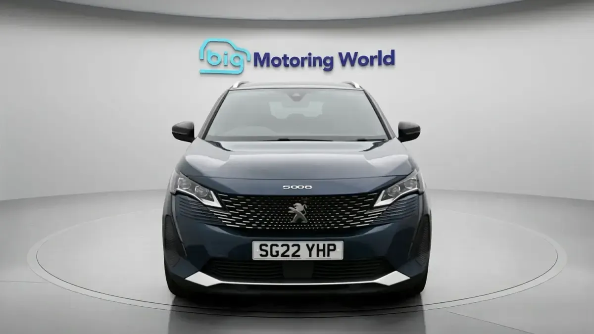 Used Peugeot 5008 Premium 131 HP (96 kW) 2022 Blue SUV
