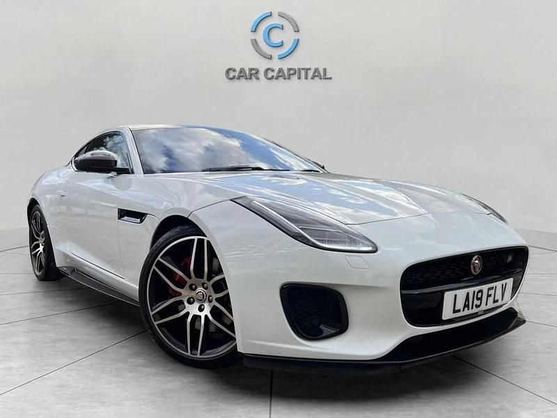 Used Jaguar F-Type Chequered Flag 300 HP (220 kW) 2019 White Coupe